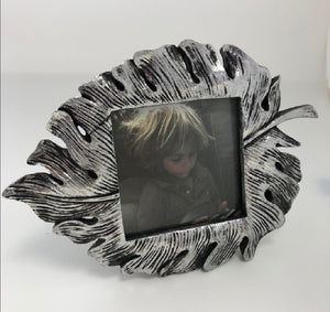 4X4" "Macro- Mini" Leaf Picture Frame in Silver